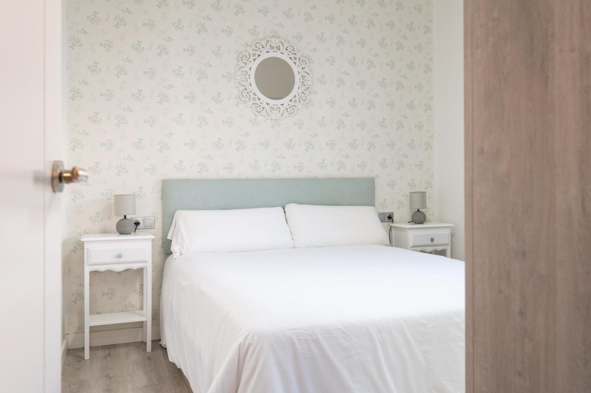 סביליה Apartamento Triana Habitame Inmobiliaria מראה חיצוני תמונה